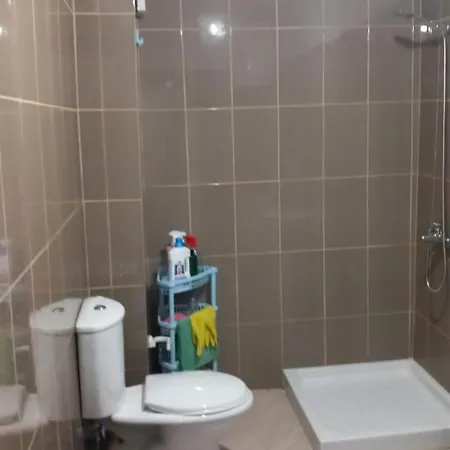 Lulzim Appartement *